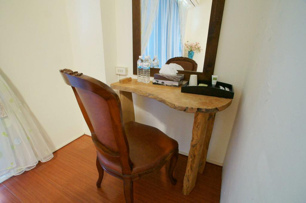 Rose Rider Guesthouse T'ai-tung Exteriör bild