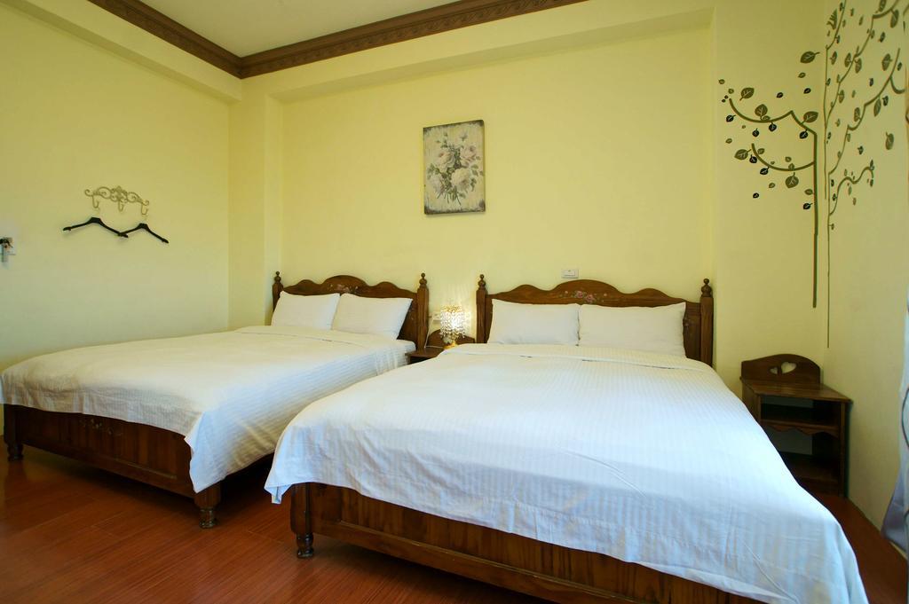 Rose Rider Guesthouse T'ai-tung Exteriör bild